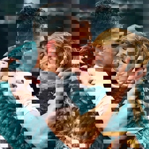 گریه پدیده در آغوش مادر؛ بغض سن‌سیرو ترکید(عکس)