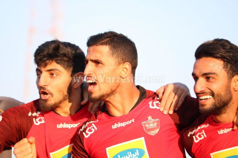 شهرداری 0- پرسپولیس 2؛ صعود زیر سنگ!