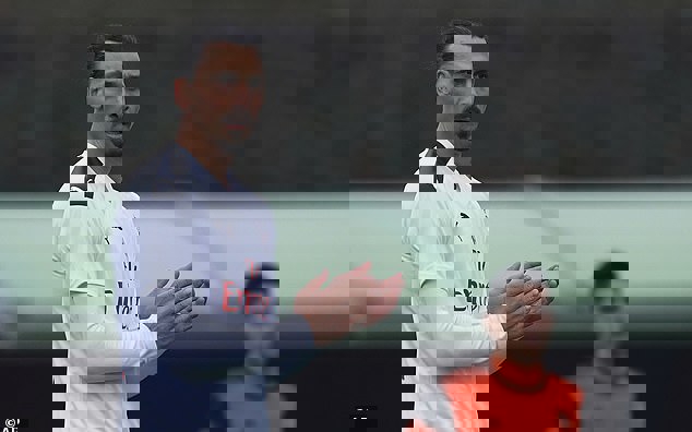 زلاتان: تا 70 هزار هوادار نیاید بازی نمیکنم!