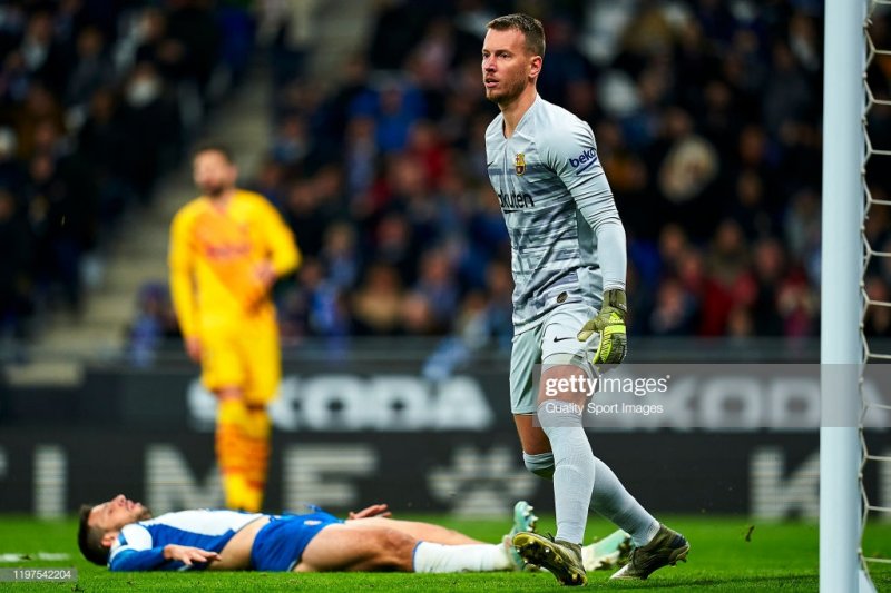 نتو: اخراج دییونگ، عامل اصلی تساوی بارسا نیست