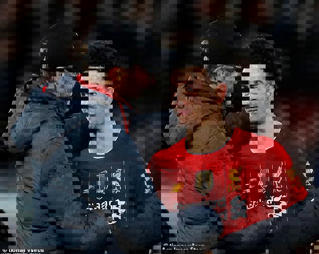 کرتیس جونز، معجزه 18 ساله کلوپ در لیورپول (عکس)