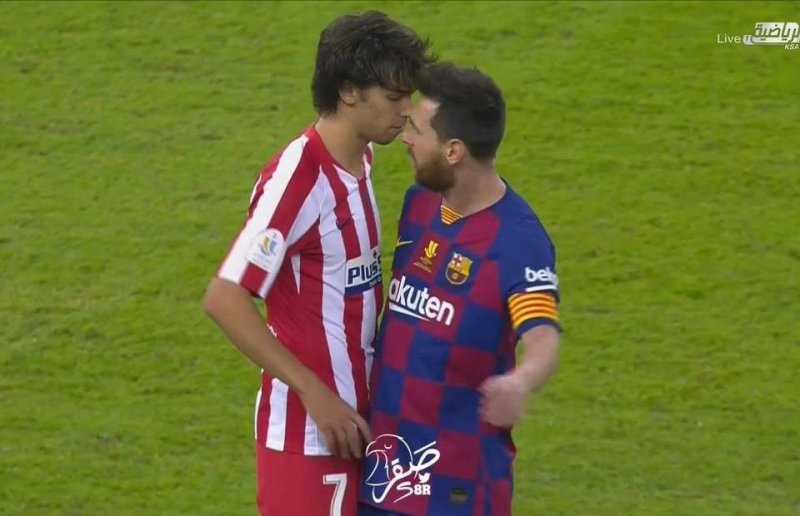 جنگ لفظی وارث رونالدو و لیونل مسی (عکس)