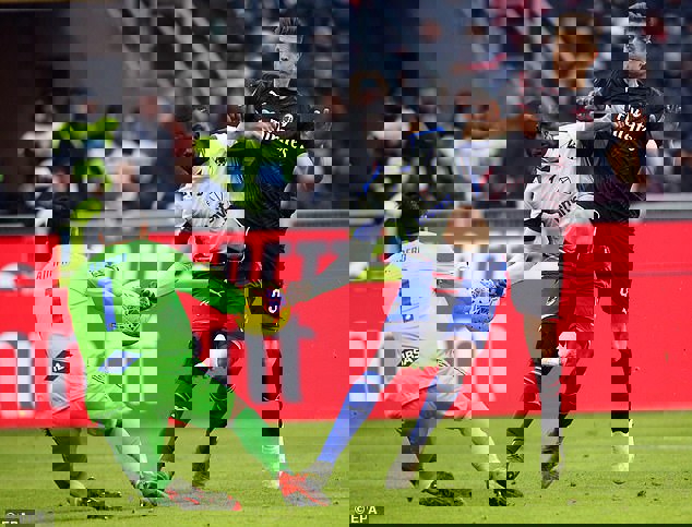 1468319