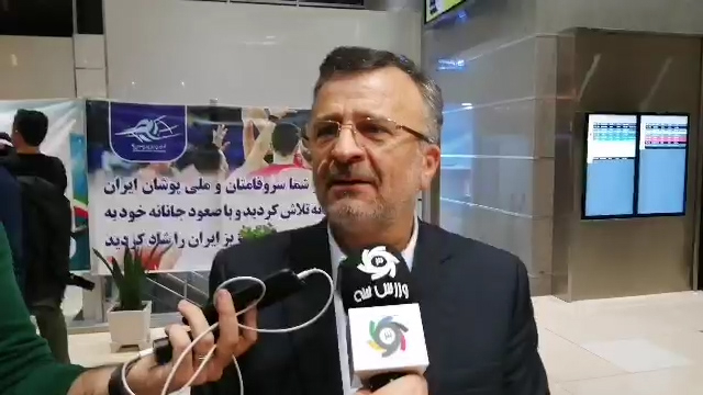 داورزنی:چرا باید برای هیچ، ۳.۵میلیارد حقوق میدادیم؟