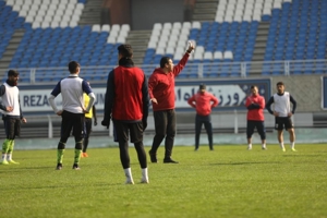 شهر خودرو و سفر به بوشهر با 15 بازیکن!