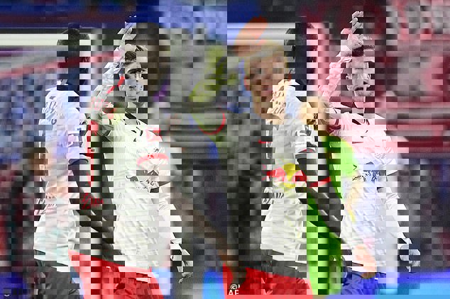 1471270