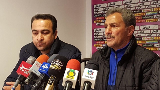 باغ آبادی: دستمان از نظر مهره بسته است