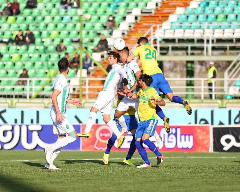 استارت ذوبآهن برای بازی با استقلال