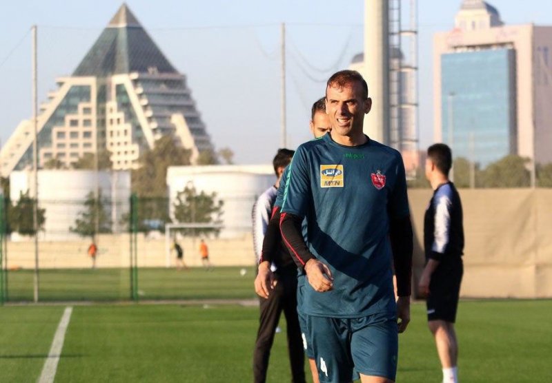 سیدجلال حسینی بازی با سپاهان را از دست داد