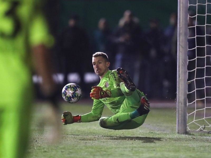 صعود تیم دستهچهارمی با دروازهبانی که 5 پنالتی گرفت