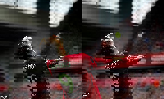1483858