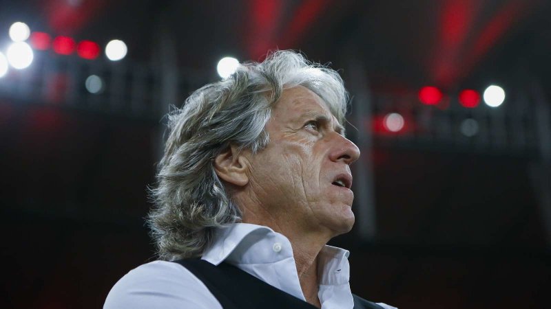 مبتلا شدن سرمربی پرتغالی فلامینگو به کرونا