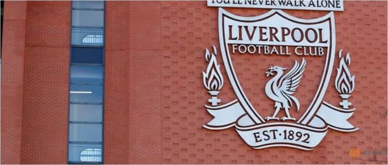 مرخصی اجباری کارکنان لیورپول به دلیل کرونا