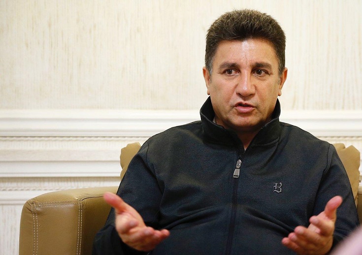 قلعهنویی: به تیم قهرمان تبریک میگویم!