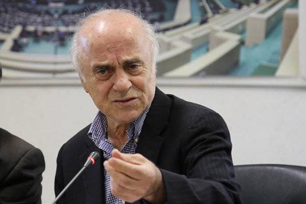  مصطفوی: صغرسنی باعث می‌شود خیلی‌ها از فوتبال بروند