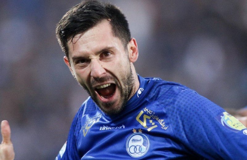 چگونه حاجصفی پایان کار ستاره استقلال را رقم زد؟