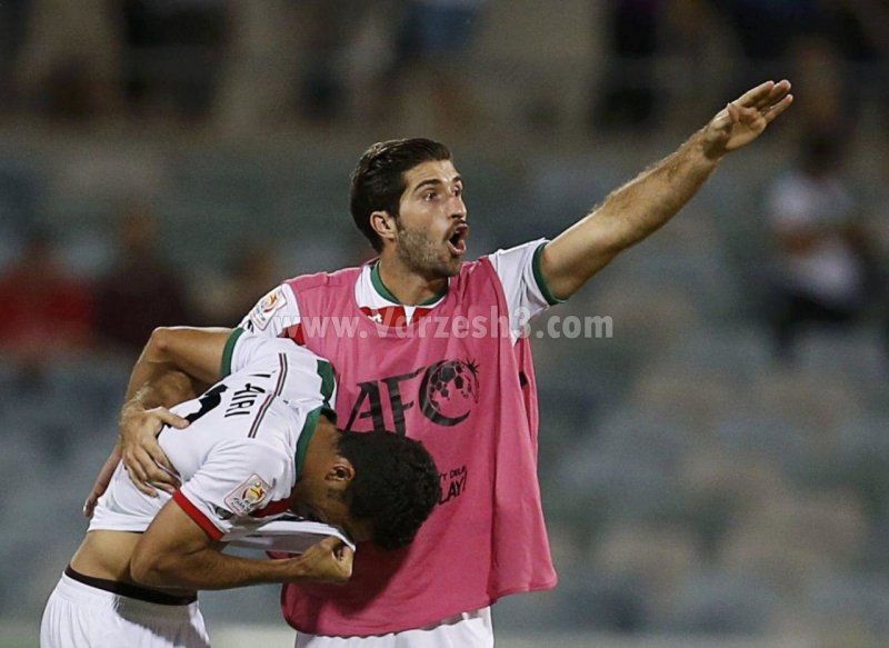 اشکهایی که وحید امیری و محمدخانی را به هم وصل میکند