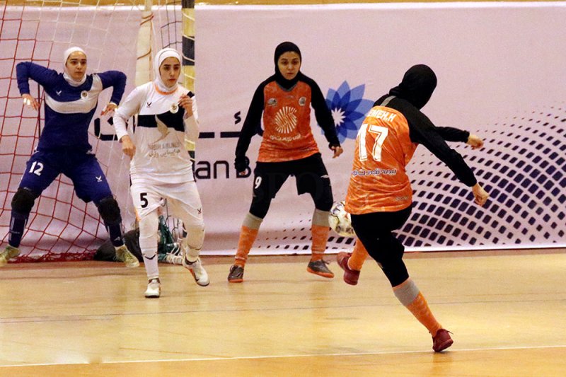 اعتراض به احتمال لغو پلی‌آف فوتسال بانوان
