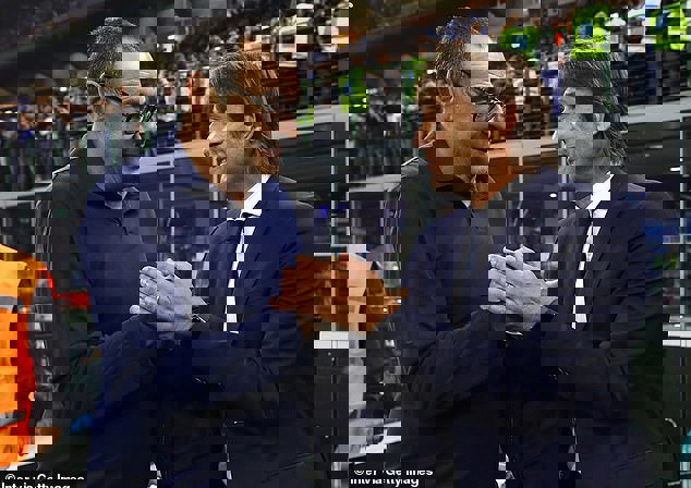 1497913
