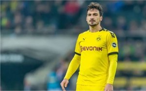 دورتموند: امیدواریم هوملس به بازی بایرن برسد