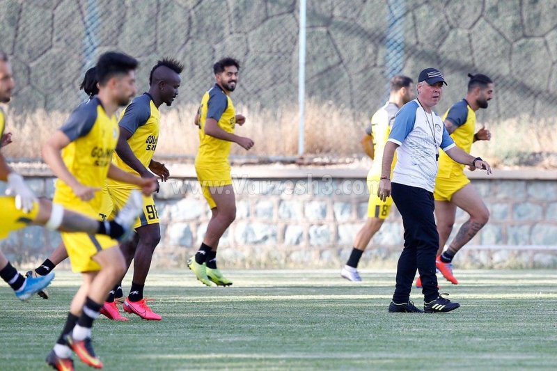 گل گهر امروز در سیرجان به میدان می رود