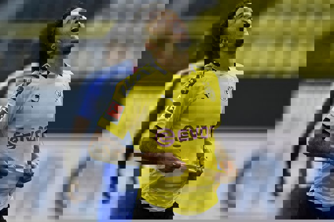 1501378