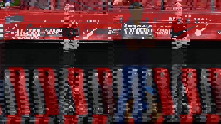 1504413