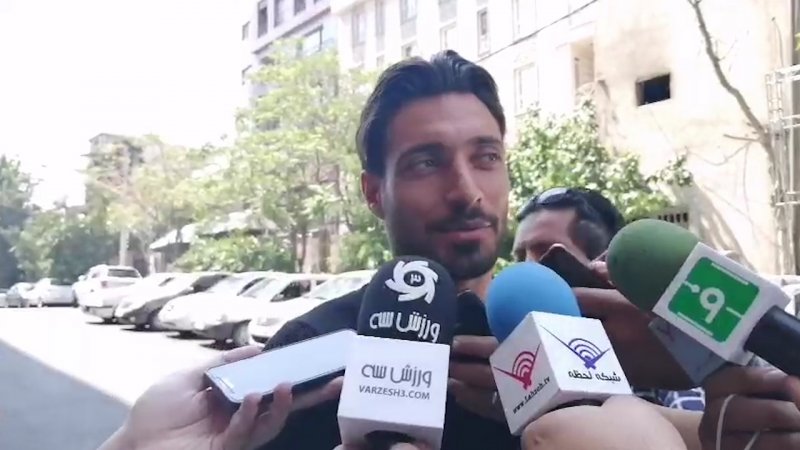 شجاع: زنوزی بهتر است درباره تیم خودش حرف بزند