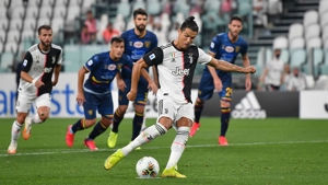 یوونتوس 4-0 لچه: یک گام دیگر به سوی قهرمانی