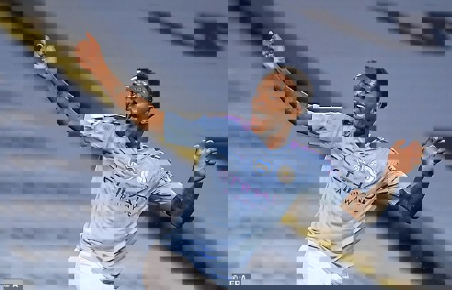 استرلینگ: فصل بعد از همین امروز آغاز شد