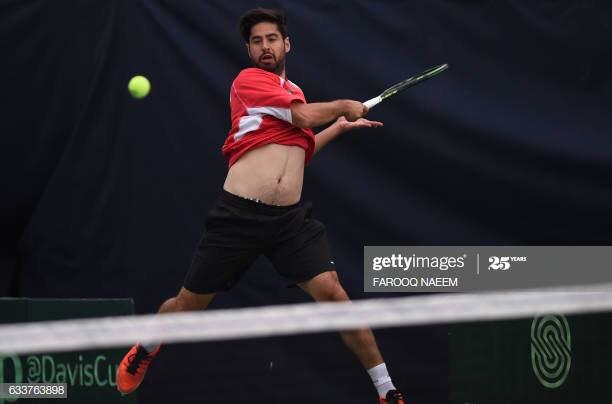 مبارزه متفاوت ملی پوش سابق تنیس با سرطان