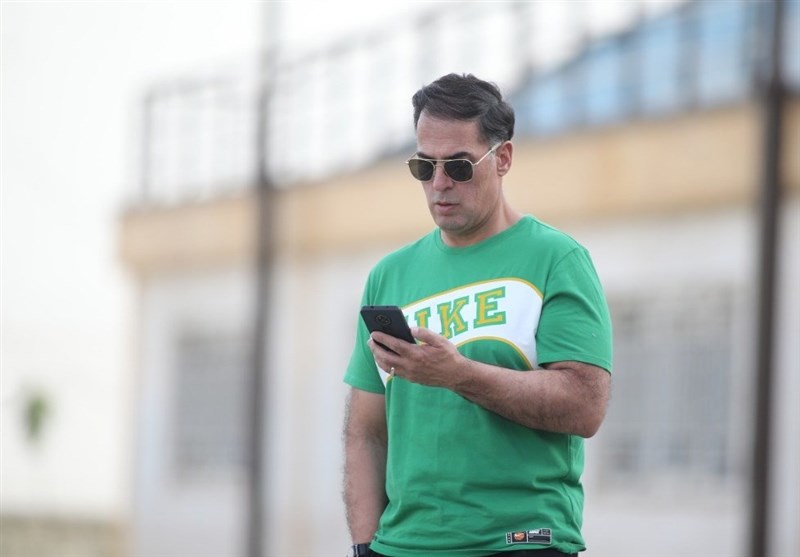 آذری: کرونا برای بعضی رنگها کارایی ندارد!