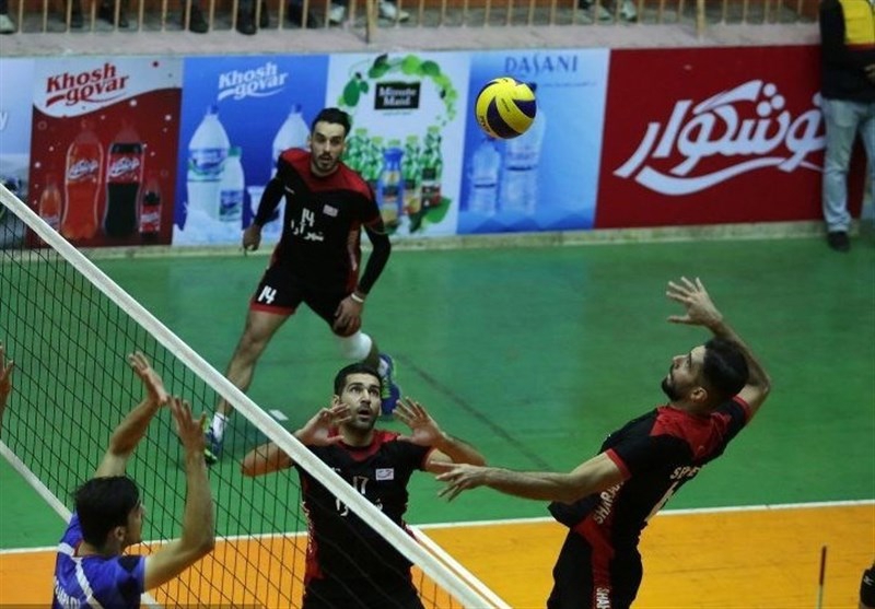 نماینده مشهد از لیگ والیبال کنار گذاشته شد؟
