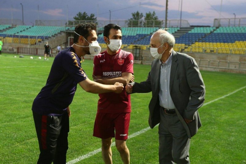 خوردبین: پیروانی بهتر از حق پرسپولیس دفاع میکند