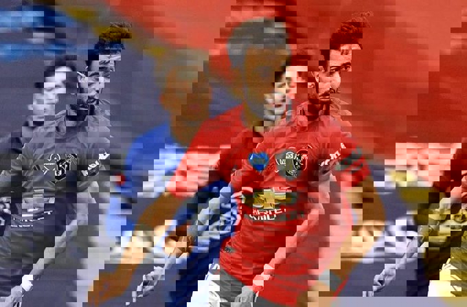 1512854