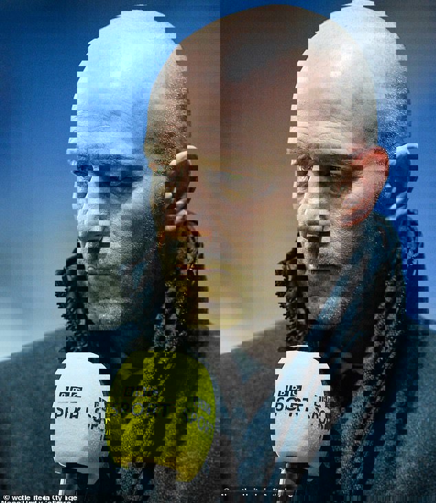 1512903