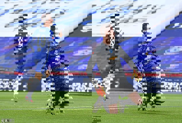 1512979