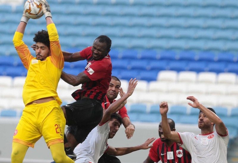 العربی با پورعلیگنجی الریان را متوقف کرد