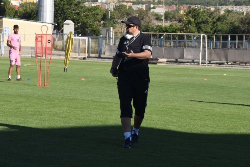 روز سرنوشت برای هومن افاضلی در جدال با پارس