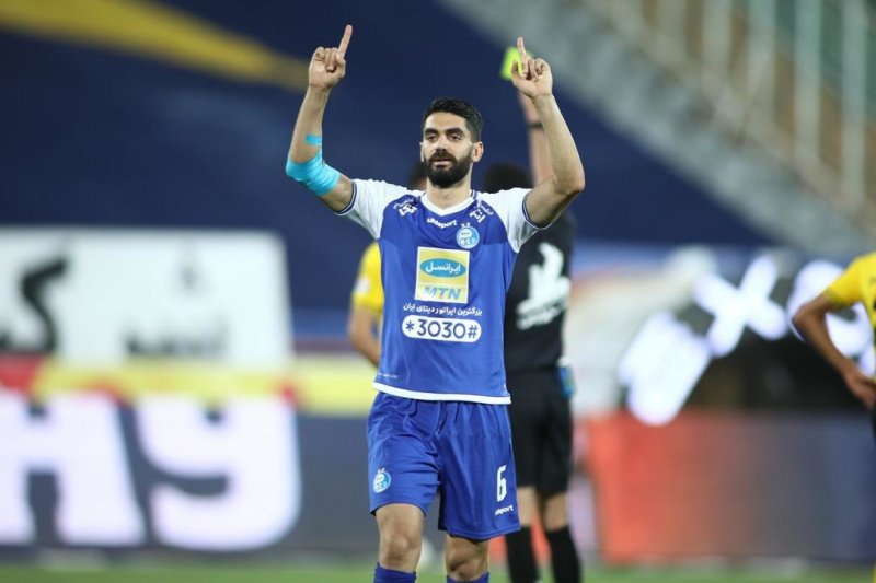 هشتگ روز؛ «کریمی بمان»، ورد زبان طرفداران استقلال