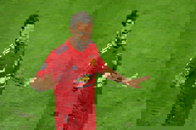 1518592