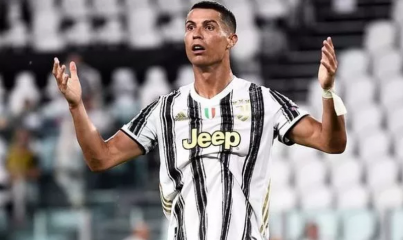 رونالدو: در فصل پیش رو به دنبال همه جام ها هستیم 