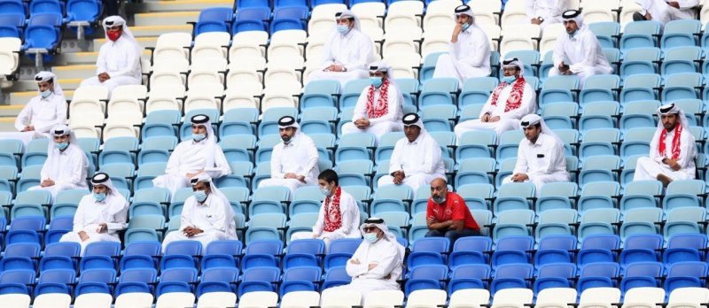 درهای استادیوم به روی قطریها باز شد (عکس)