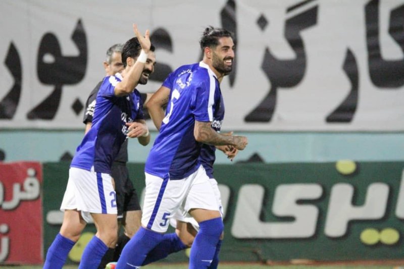 رفع کدورت با گلزنی برای امیرقلعه‌نویی