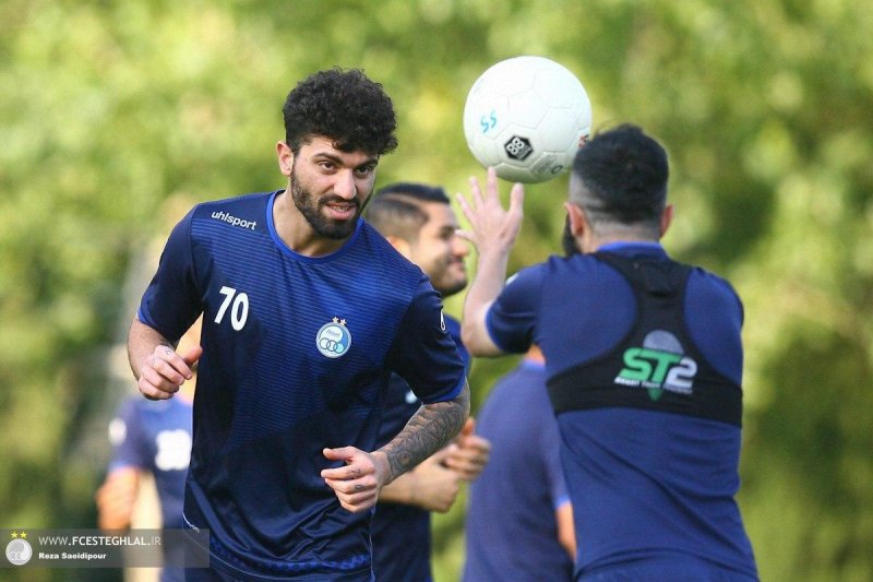 بازگشت دانشگر به لیست استقلال مقابل ذوبآهن