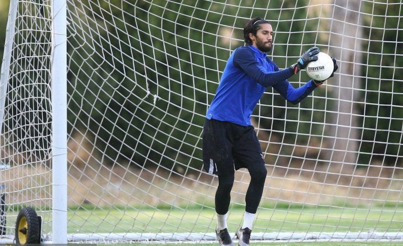 سیدحسین حسینی: قرارداد دارم اما اگر مشکل منم میروم!