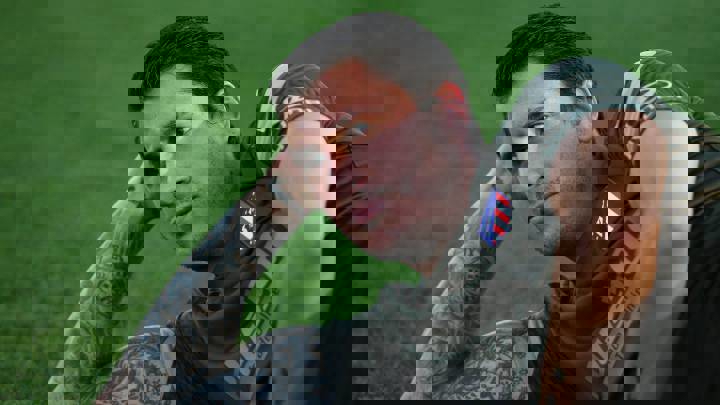1527079