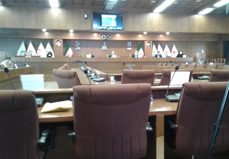 علینژاد: برای میزبانی از عربستان در ایران پافشاری کنید