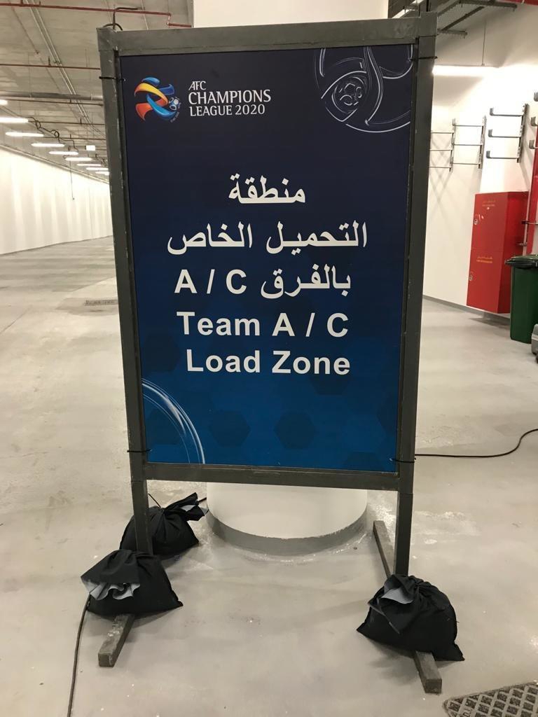1527498