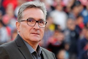 سرمربی سابق تیم ملی: روحت شاد برلوسکونی!